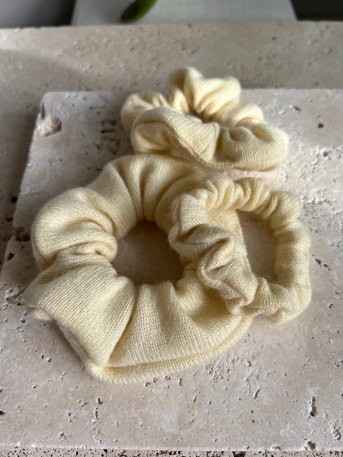 BUTTER YELLOW
