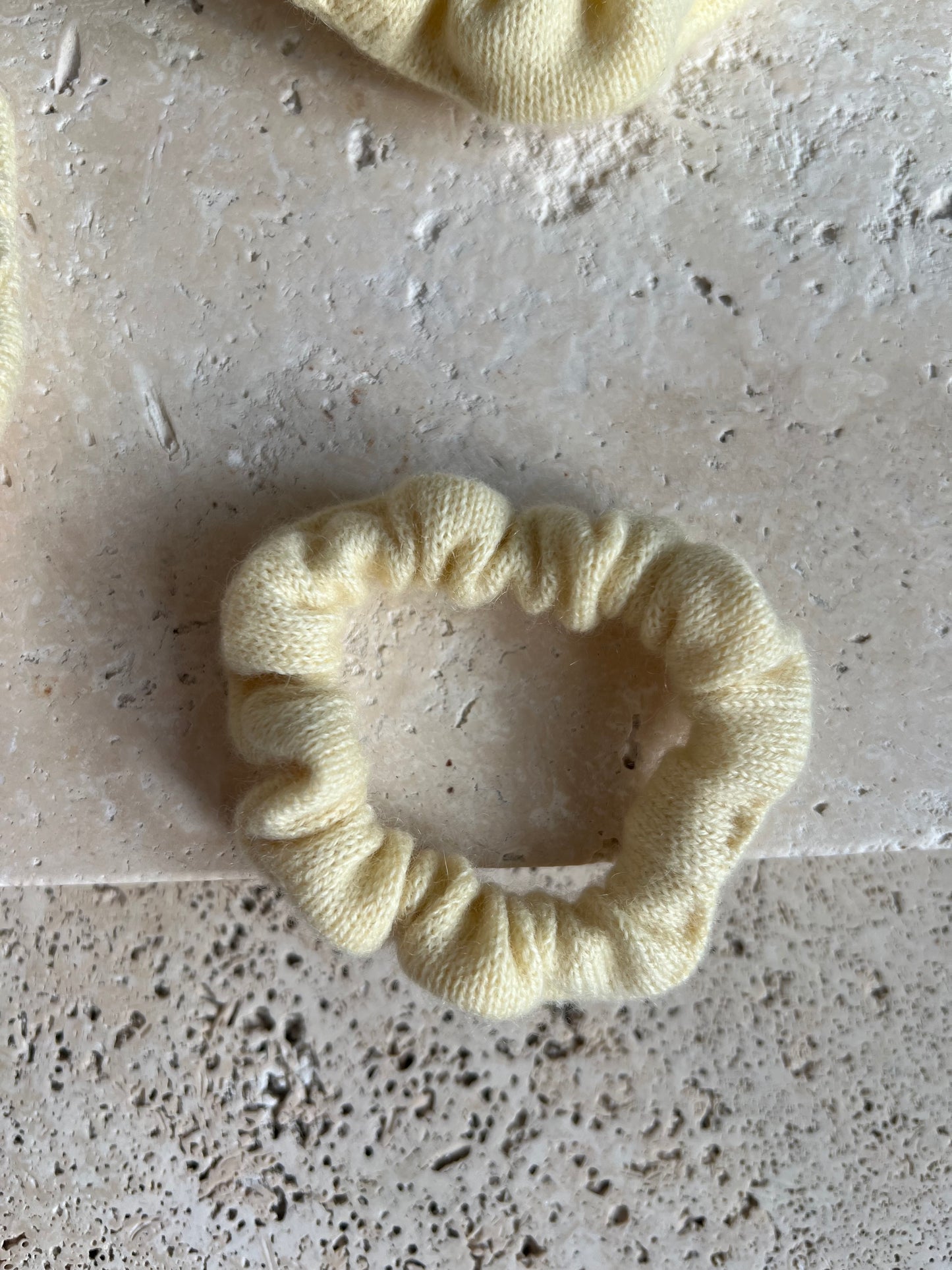 BUTTER YELLOW