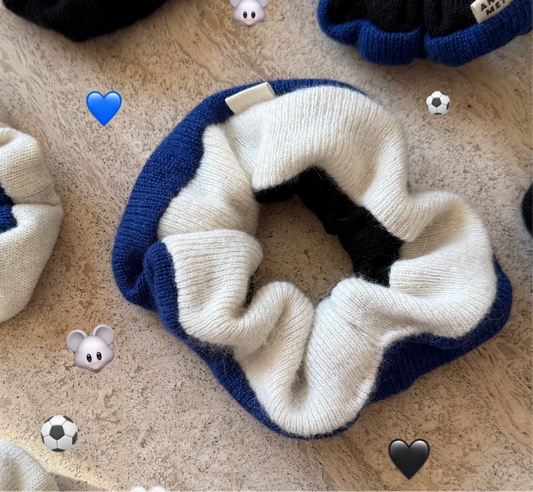 MAXI 💙🤍🖤