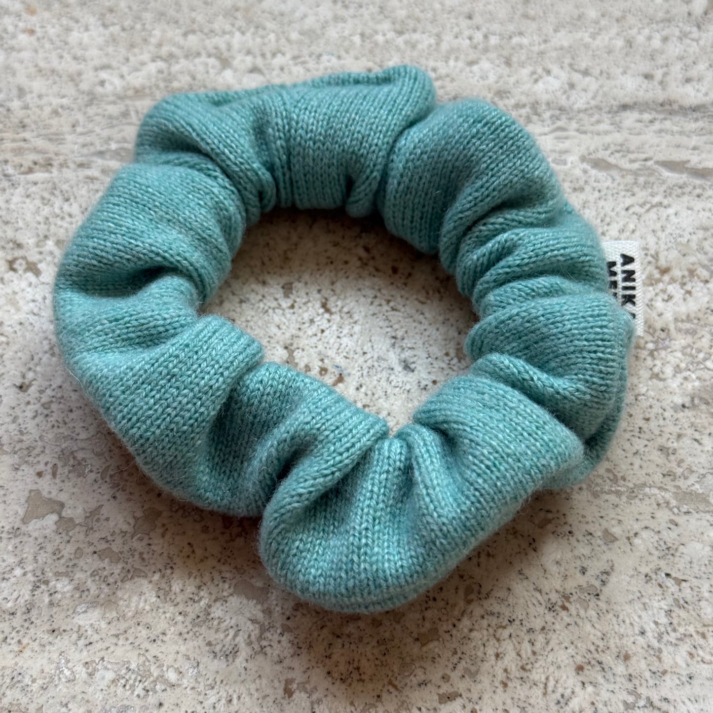MINT BLUE