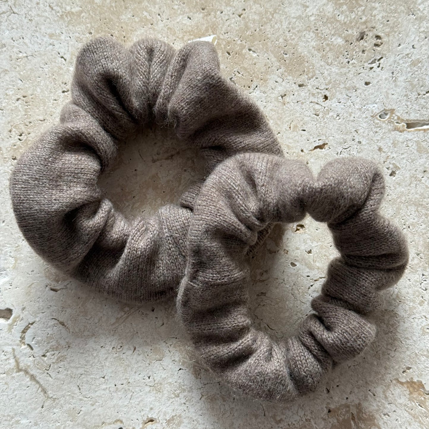 SOFT TAUPE